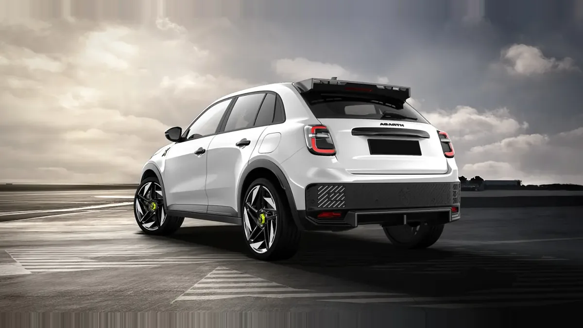 Abarth 600e Turismo en renting para particulares — Trasera