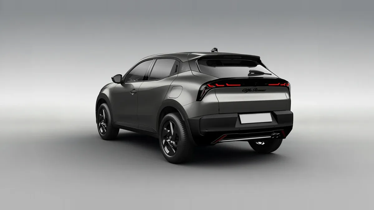 Alfa Romeo Junior Ibrida en renting para particulares — Trasera