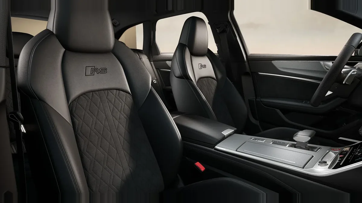 Audi RS6 Avant TFSI Quattro en renting para particulares — Interior