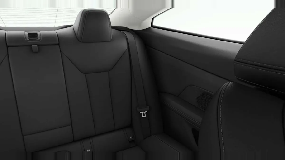 BMW Serie 4 430i xDrive Coupé en renting para particulares — Trasera