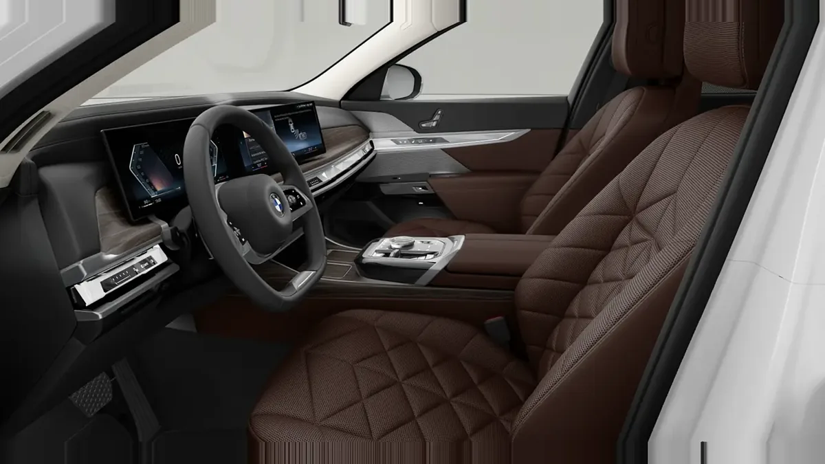 BMW Serie 7 740d xDrive en renting para particulares — Interior