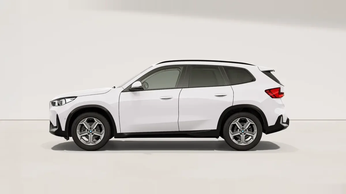 BMW X1 sDrive20d en renting para particulares — Trasera
