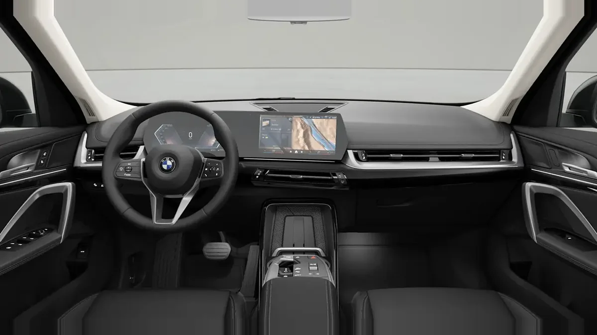 BMW X1 sDrive20d xLine 120kW en renting para particulares — Delantera