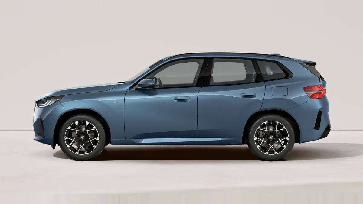 BMW X3 20d xDrive en renting para particulares — Lateral