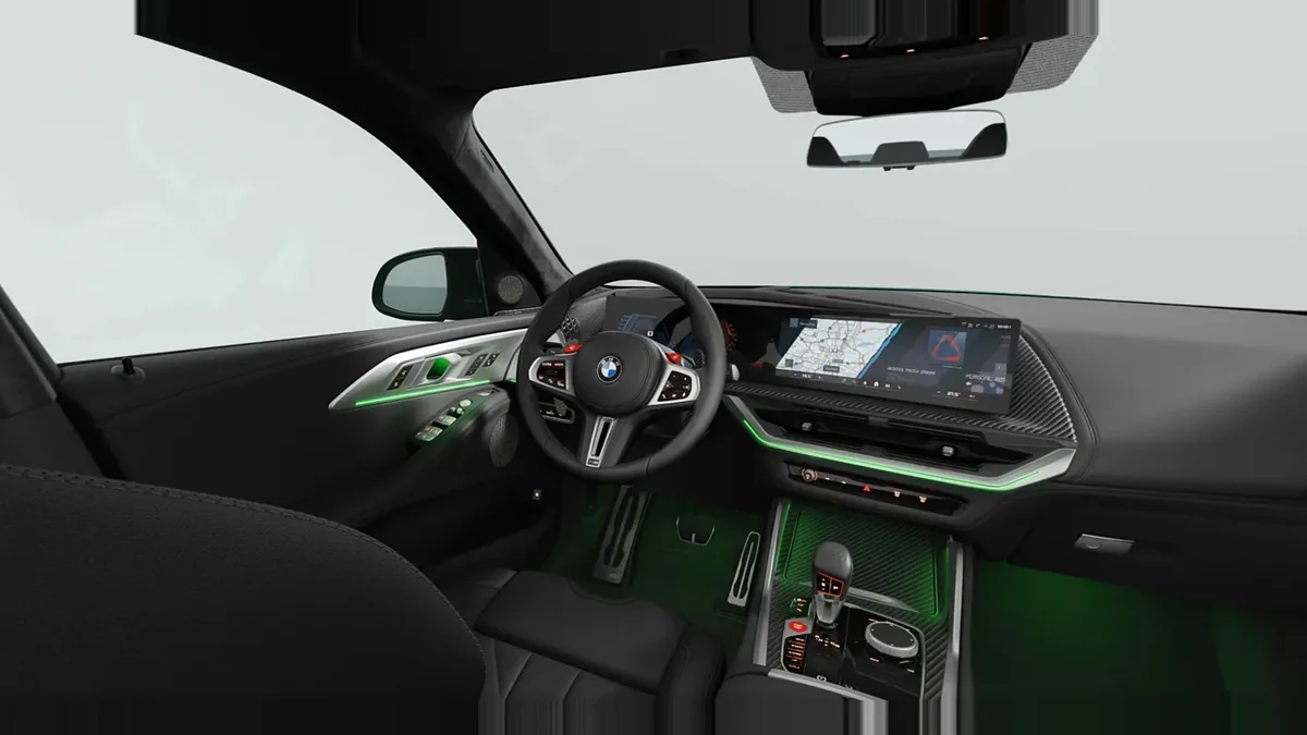 BMW XM 50e 350kW en renting para particulares — Delantera