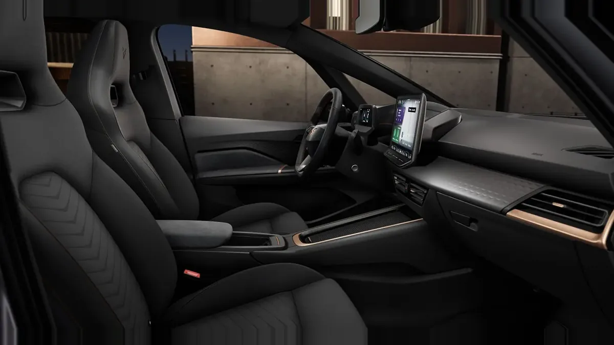 CUPRA Born e-Boost Pack Advanced Plus en renting para particulares — Interior