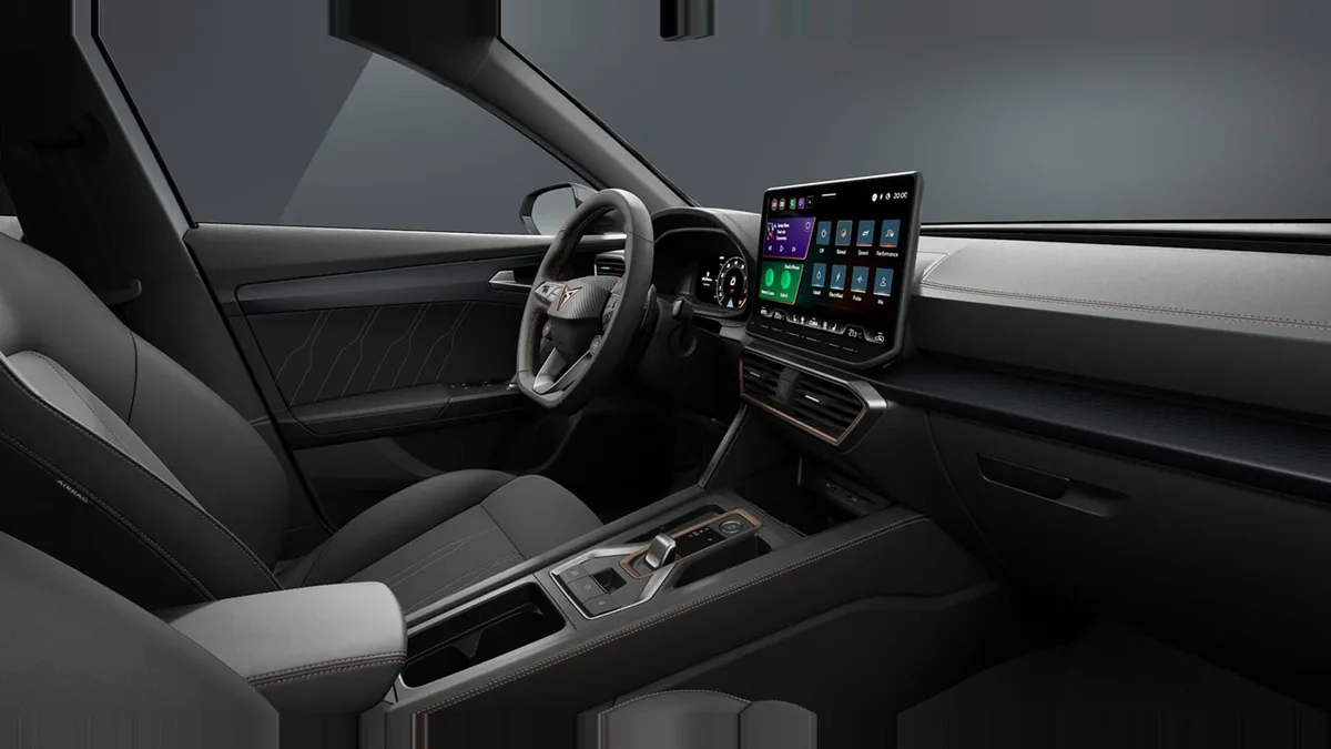 CUPRA Formentor eTSI 1.5 110kW (150CV) DSG 7vel. en renting para particulares — Interior