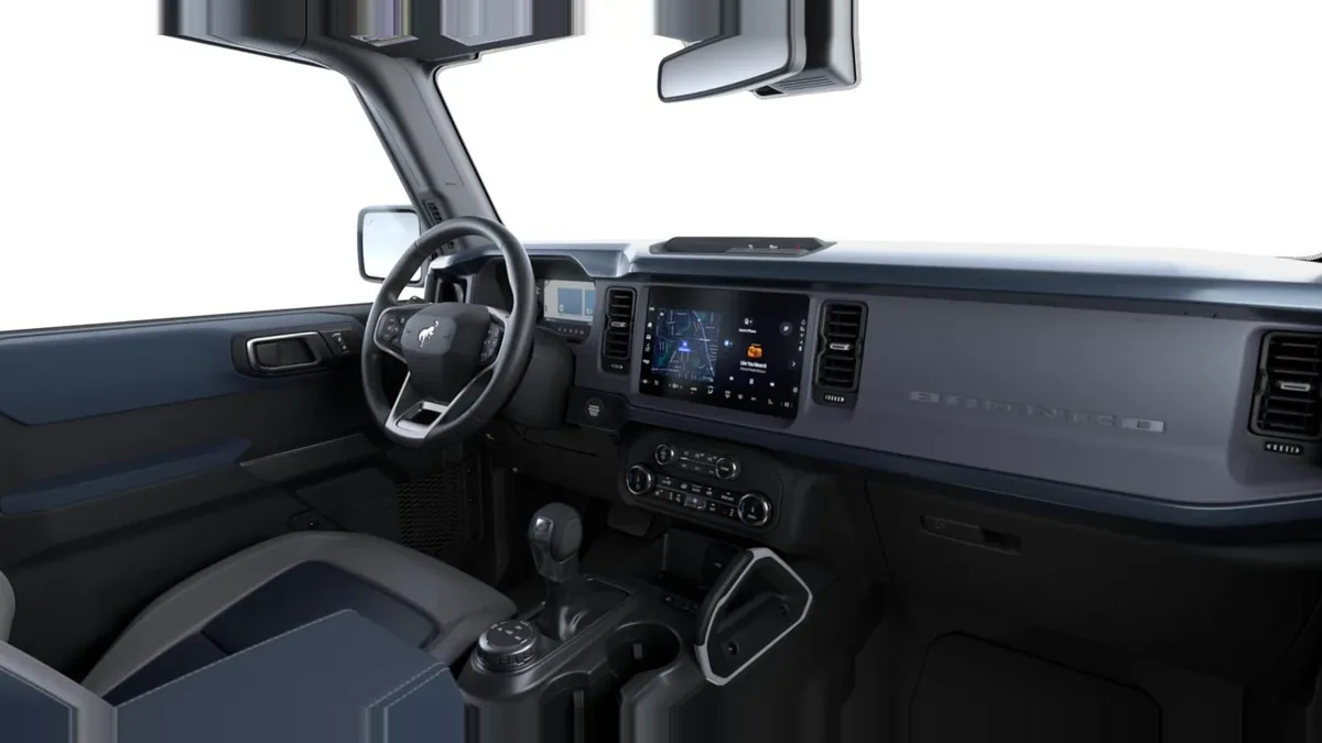 Ford Bronco Outer Banks 2.7 Ecoboost 335CV Automático 4x4 en renting para particulares — Interior