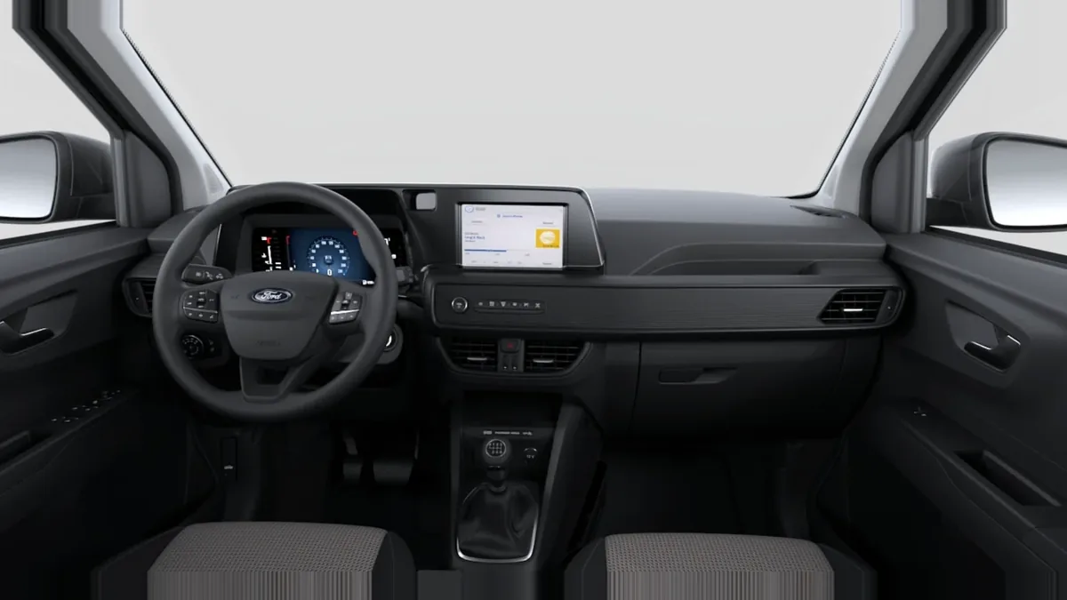 Ford TOURNEO COURIER KOMBI ECOBOOST 1.0 125CV en renting para particulares — Delantera