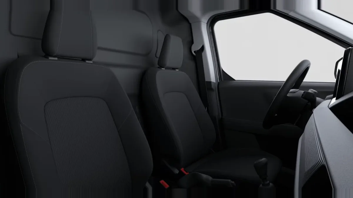 Ford TRANSIT COURIER VAN DIESEL 1.5  100 CV en renting para particulares — vista 6