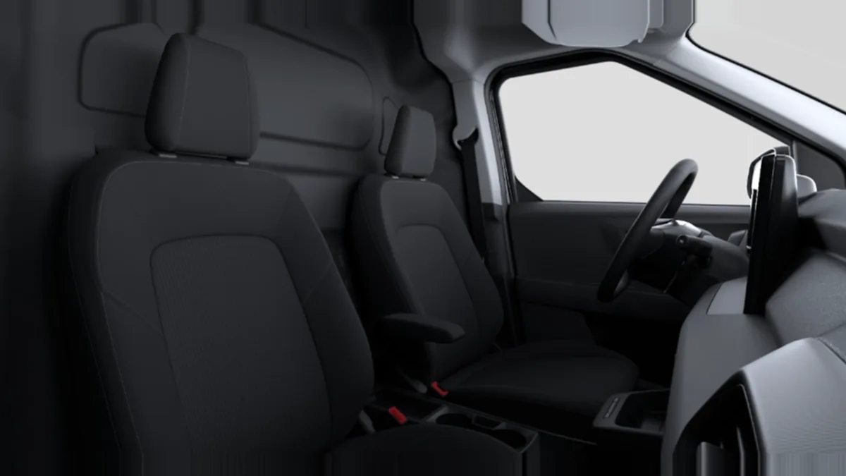 Ford Transit Courier Van Trend BEV 136cv Automática II en renting para particulares — vista 6