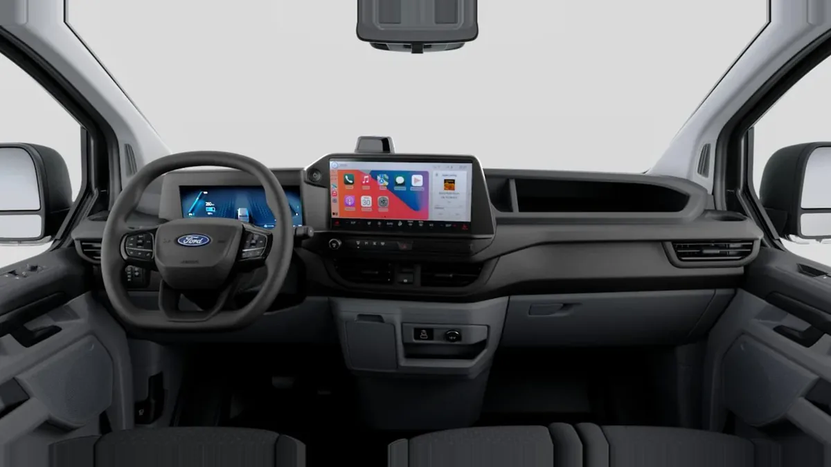 Ford TRANSIT CUSTOM  Kombi BEV 83kWh 100kW 340 L1 Trend en renting para particulares — Interior