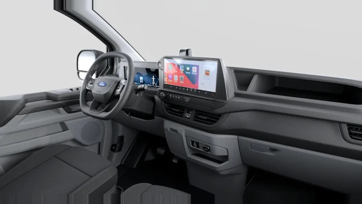Ford TRANSIT Kombi 2.5 Duratec PHEV 171 340 L1 Trend en renting para particulares — Delantera