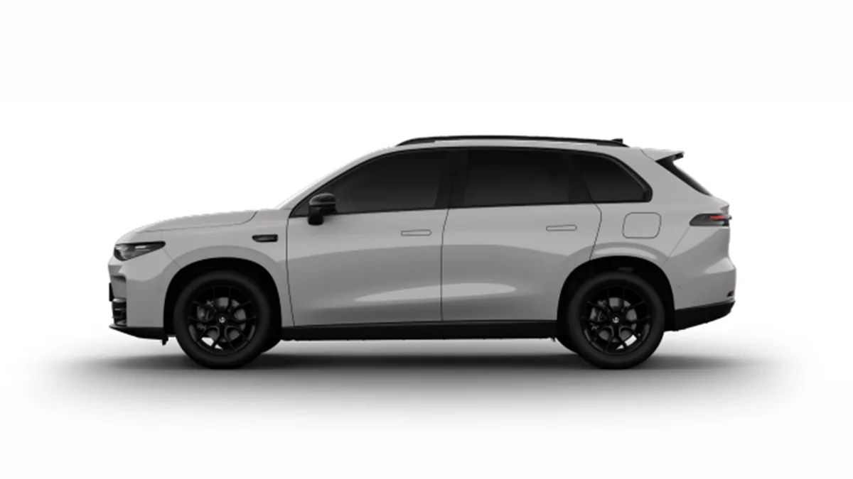 Leapmotor C10 REEV 28.4 kWh Style AT en renting para particulares — Trasera
