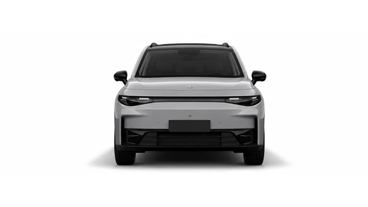 Leapmotor C10 REEV 28.4 kWh Style AT en renting para particulares — Interior