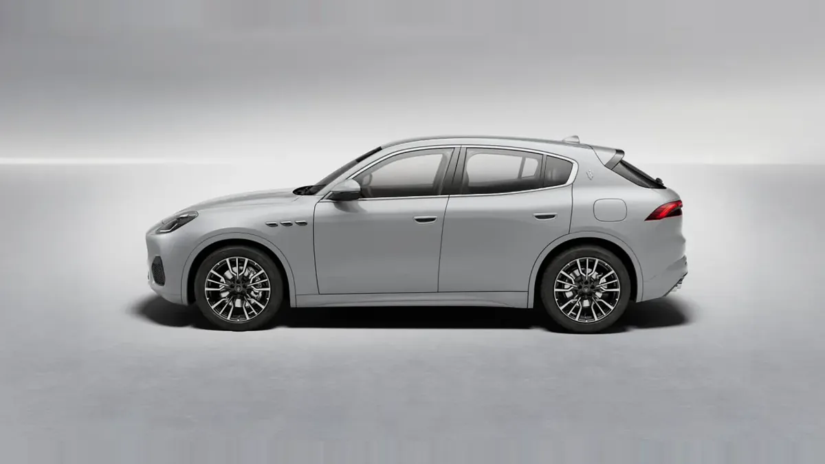 Maserati Grecale L4 MHEV 300CV AWD en renting para particulares — Lateral