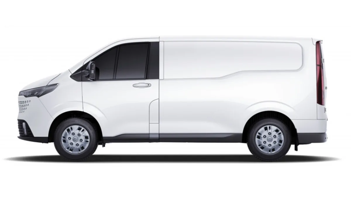 Maxus Deliver 7 Furgón 2.0D L2H1 150 (MERCANCÍAS PROPIAS) en renting para particulares — Trasera