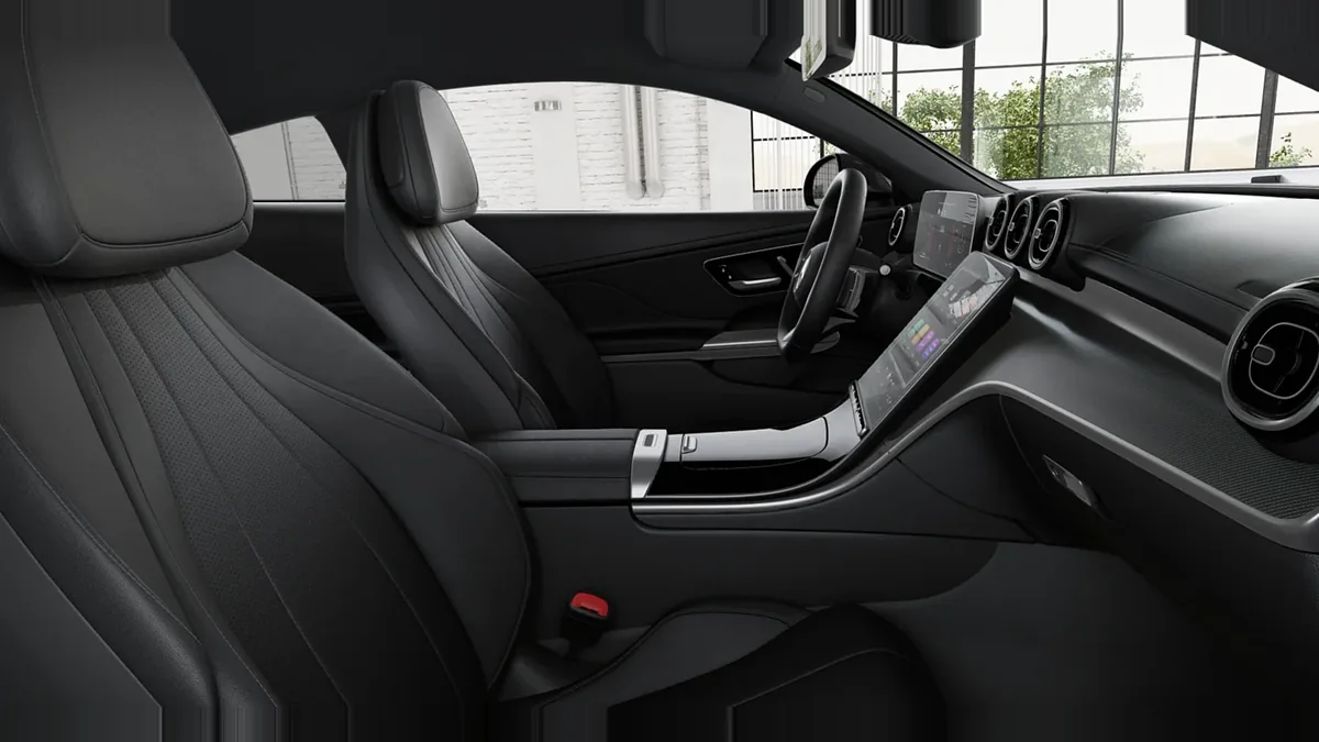 Mercedes-Benz CLE 220d Coupé en renting para particulares — Interior