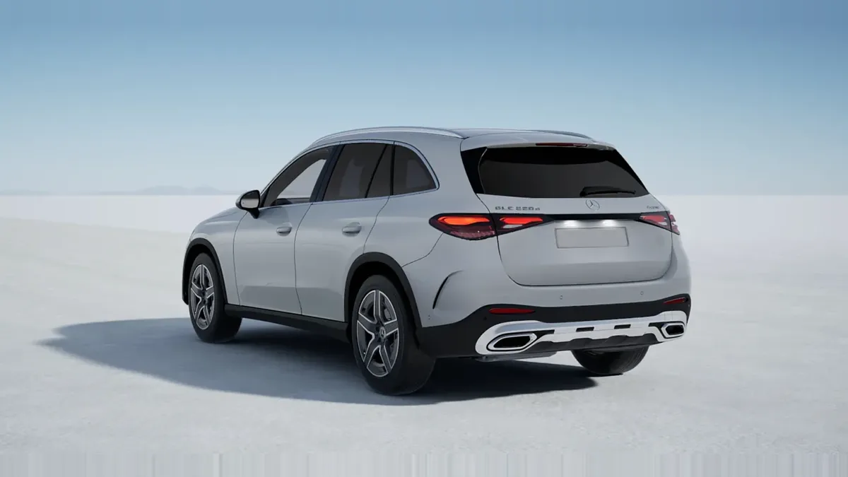Mercedes-Benz GLC 220D 4MATIC en renting para particulares — Trasera