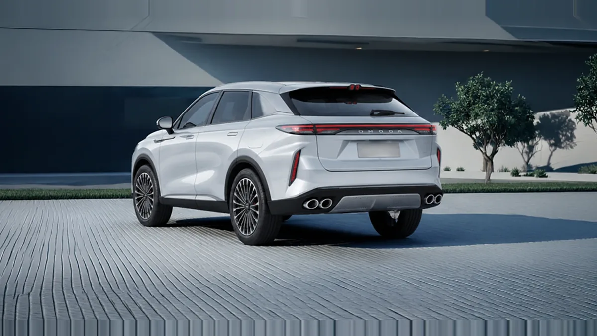 Omoda 9 SHS Premium 1.5 TGDI 3DHT 395kW (537CV) AWD en renting para particulares — Trasera