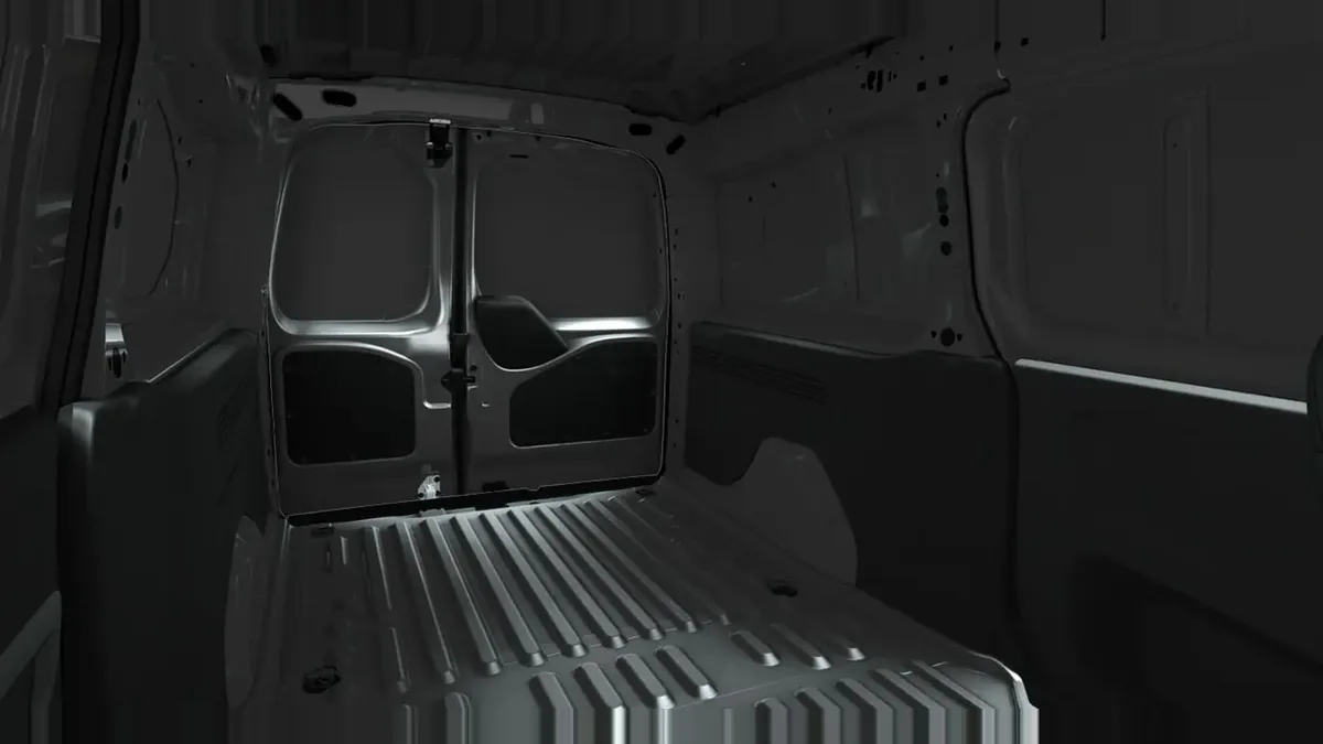 Opel Combo-e Cargo M 800kg en renting para particulares — Interior
