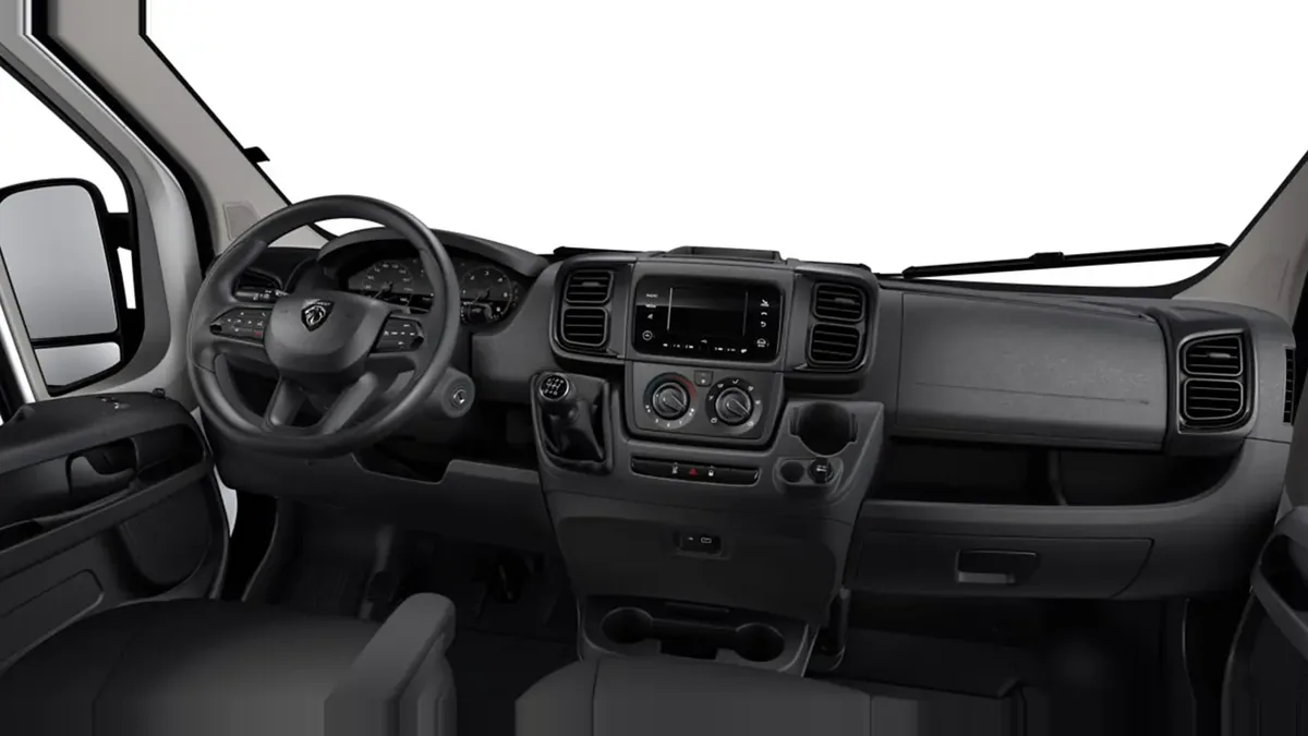 Peugeot Boxer 3.3 L2H2 BHDI 103kW en renting para particulares — Delantera