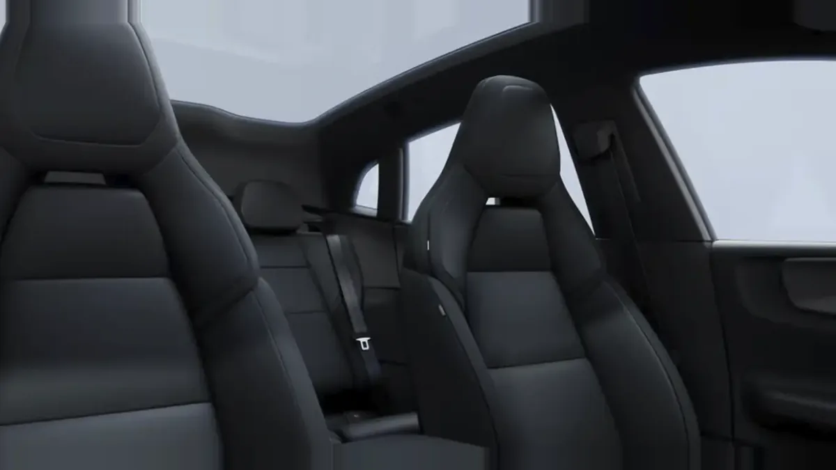 Polestar 4 Long Range Single Motor en renting para particulares — Interior
