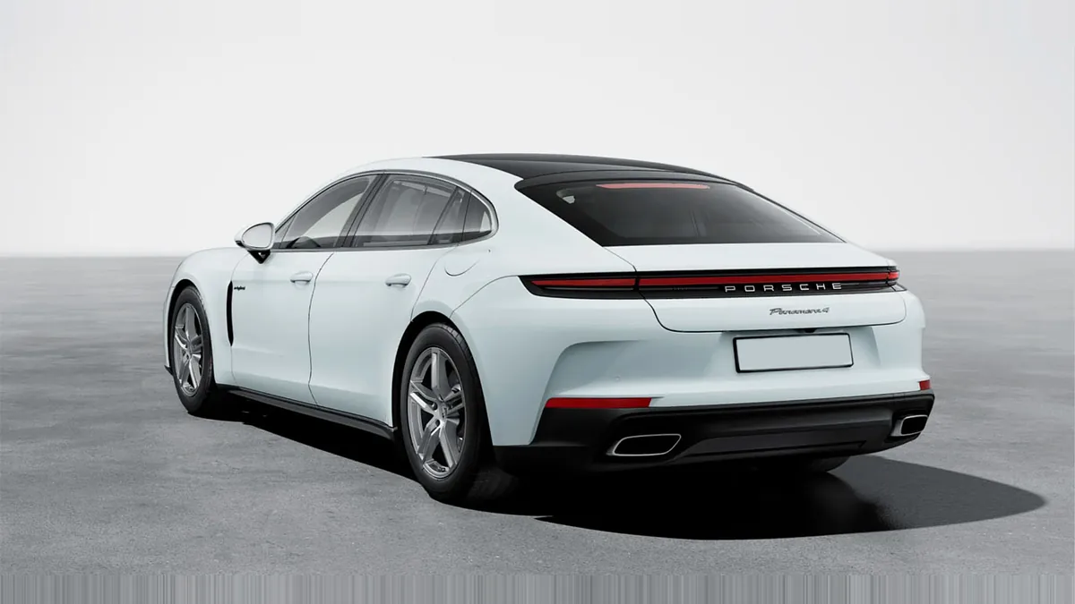 Porsche Panamera 4 E-Hybrid Executive en renting para particulares — Trasera