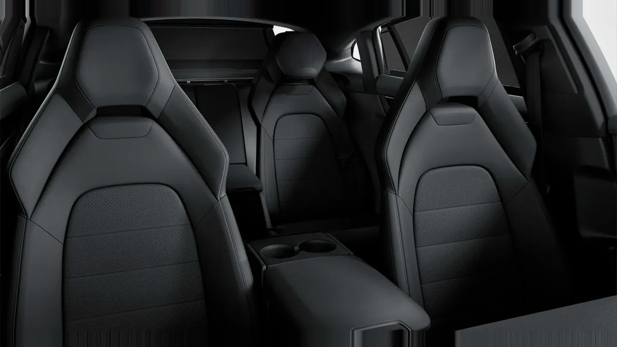 Porsche Panamera 4 E-Hybrid Executive en renting para particulares — Interior
