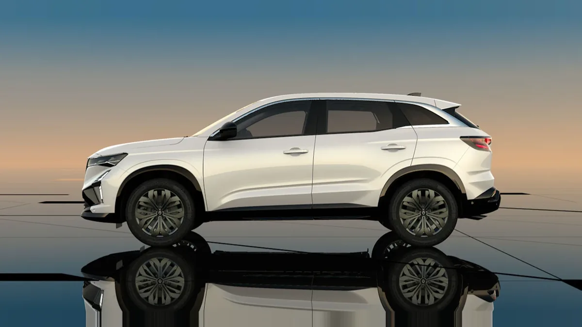 Renault Austral E-Tech Full Hybrid Evolution 147kW en renting para particulares — Lateral