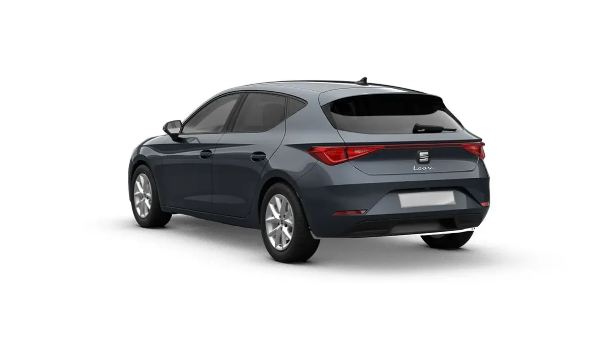 SEAT León 1.5 eTSI (115CV) DSG Style XL en renting para particulares — Interior
